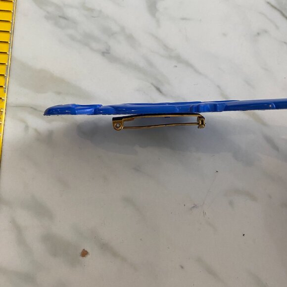 Vintage Buch & Deichmann Denmark Huge Parrot Bird plastic Brooch - Picture 6 of 7